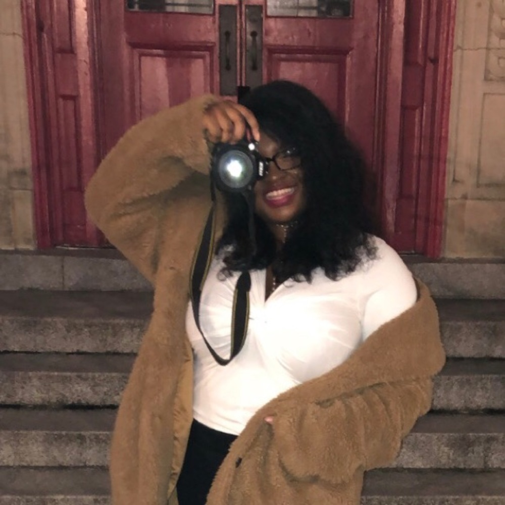 Meet your Posher, Jasmine